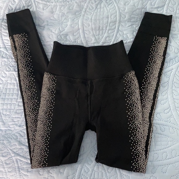 SET Fabletics Sport Oaklyn bra & sculpt leggings - Picture 10 of 11